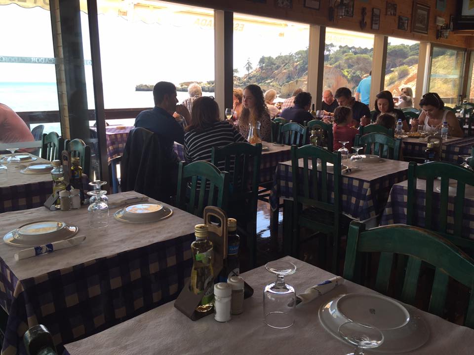 Vista exterior do restaurante